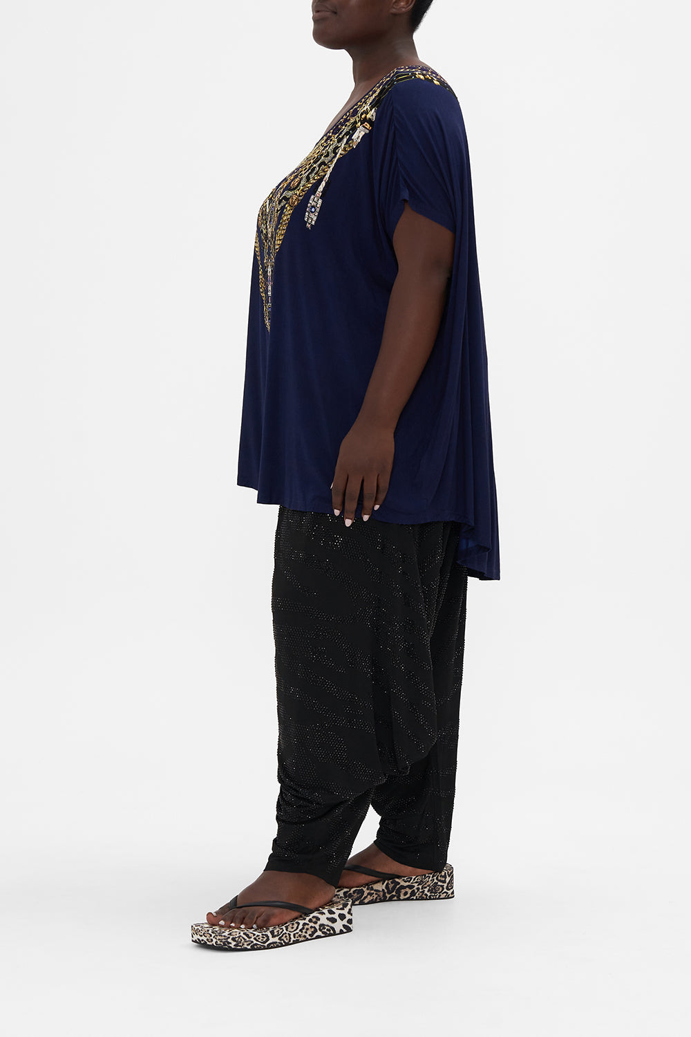 LOOSE FIT TEE WHERES YOUR HEAD AT