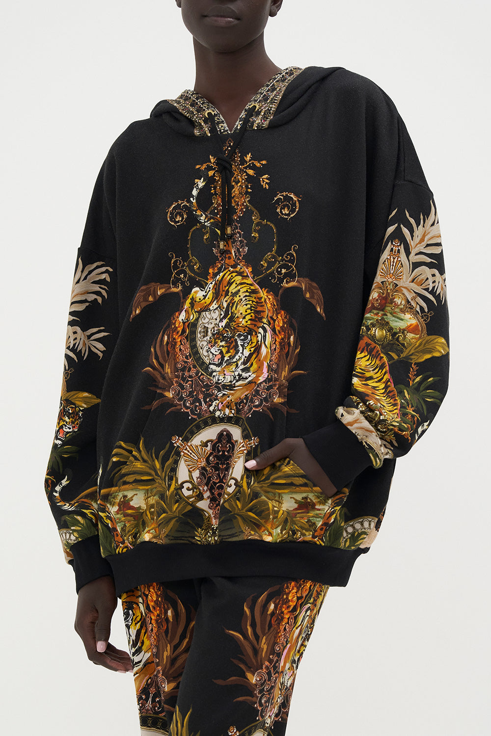 OVERSIZE BOYFRIEND HOODIE THE QUEENS KING