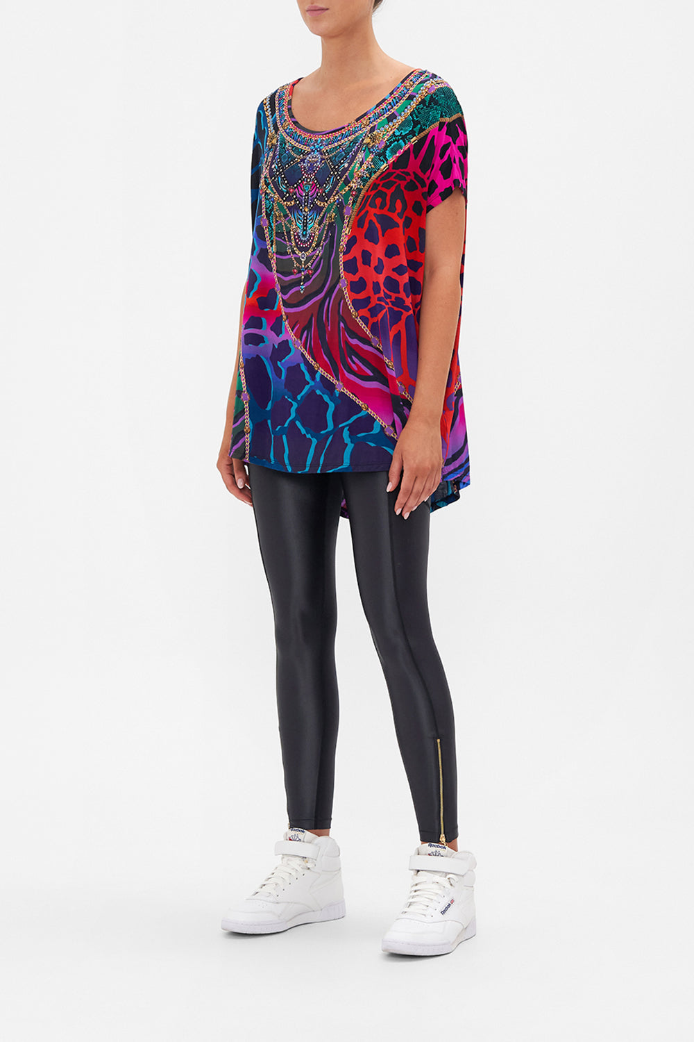 LOOSE FIT TEE UNDER THE NEON SUN