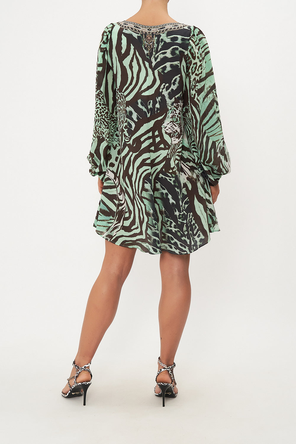 V NECK BLOUSON SLEEVE DRESS LEOPARD LORE