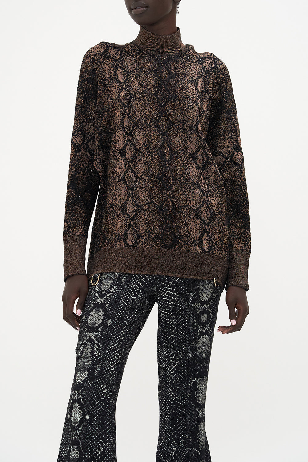 CUT OUT SHOULDER KNIT WILD HORSES