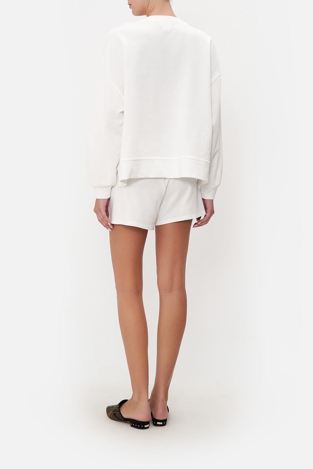 SHORT RELAXED SWEATER LOGO CAPSULE - SOLID WHITE