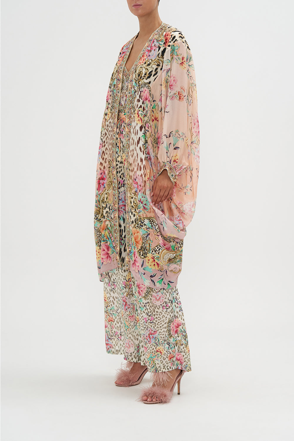 DRAMATIC SLEEVE COCOON LAYER QUEEN ATLANTIS