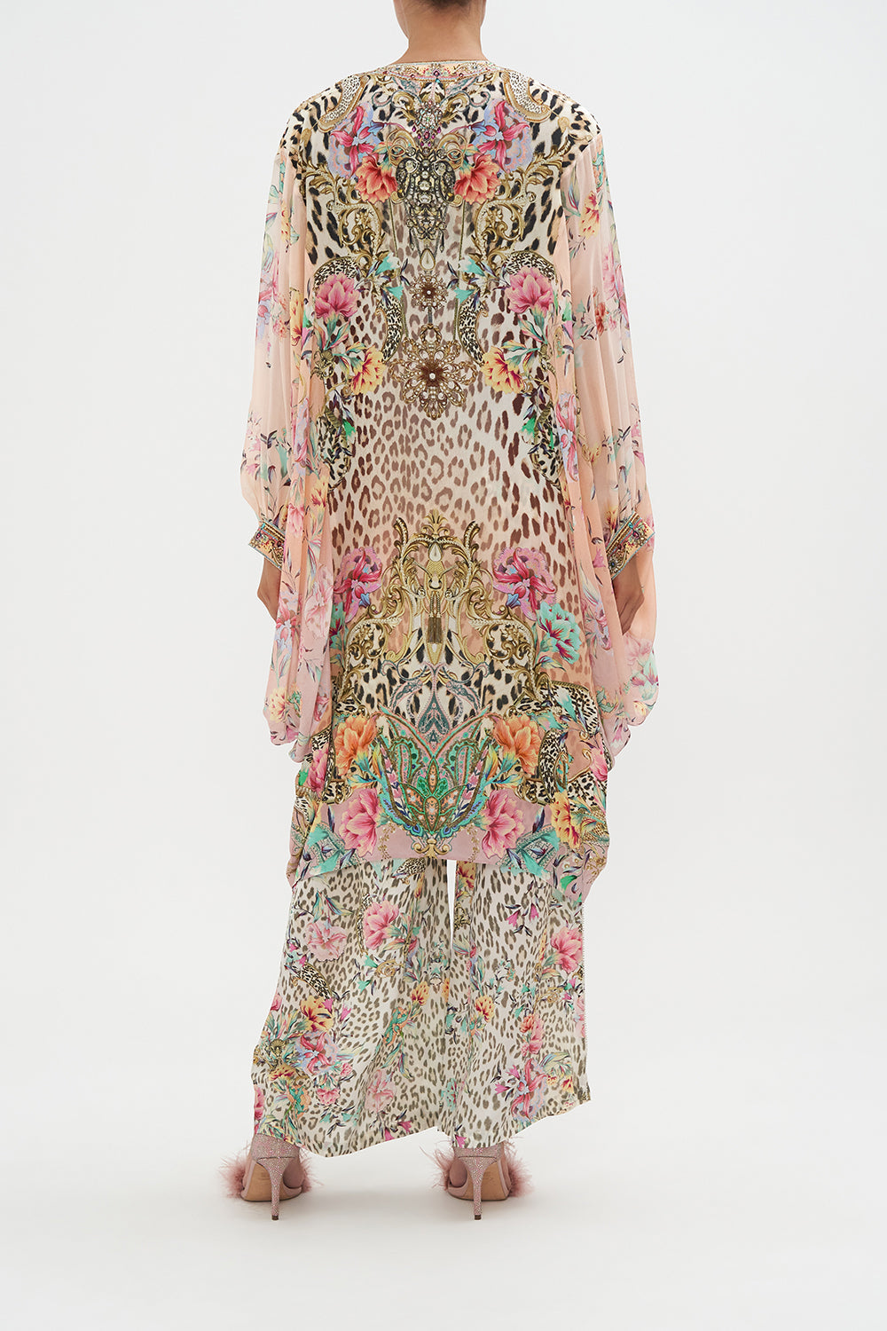 DRAMATIC SLEEVE COCOON LAYER QUEEN ATLANTIS