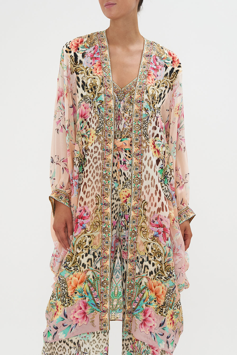 DRAMATIC SLEEVE COCOON LAYER QUEEN ATLANTIS