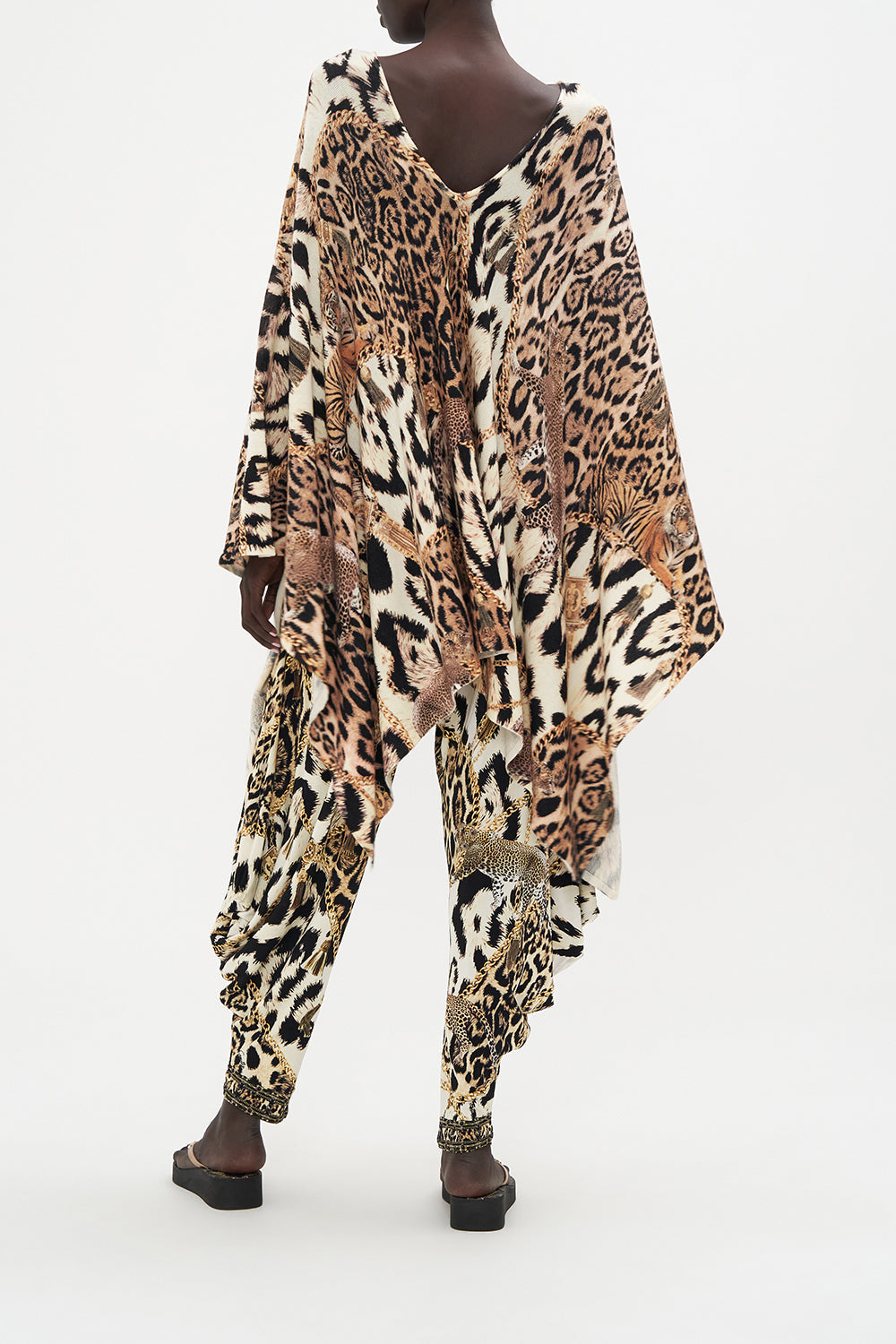 V NECK HANDKERCHIEF PRINT PONCHO ROLE CALL