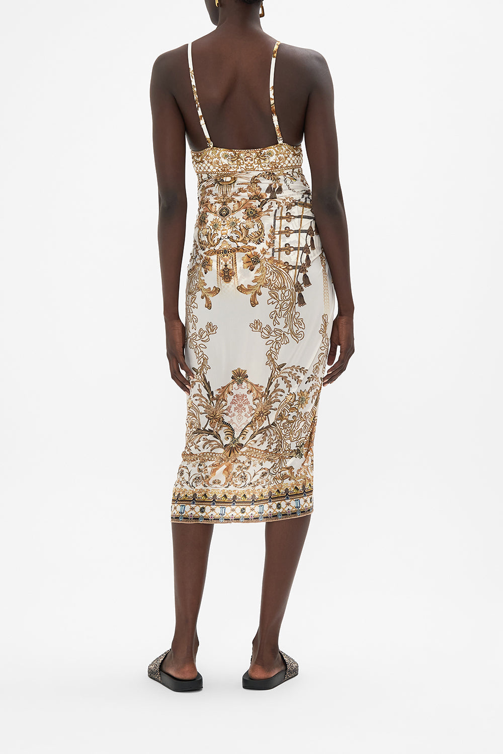 LONG SARONG ROAD TO RICHESSE