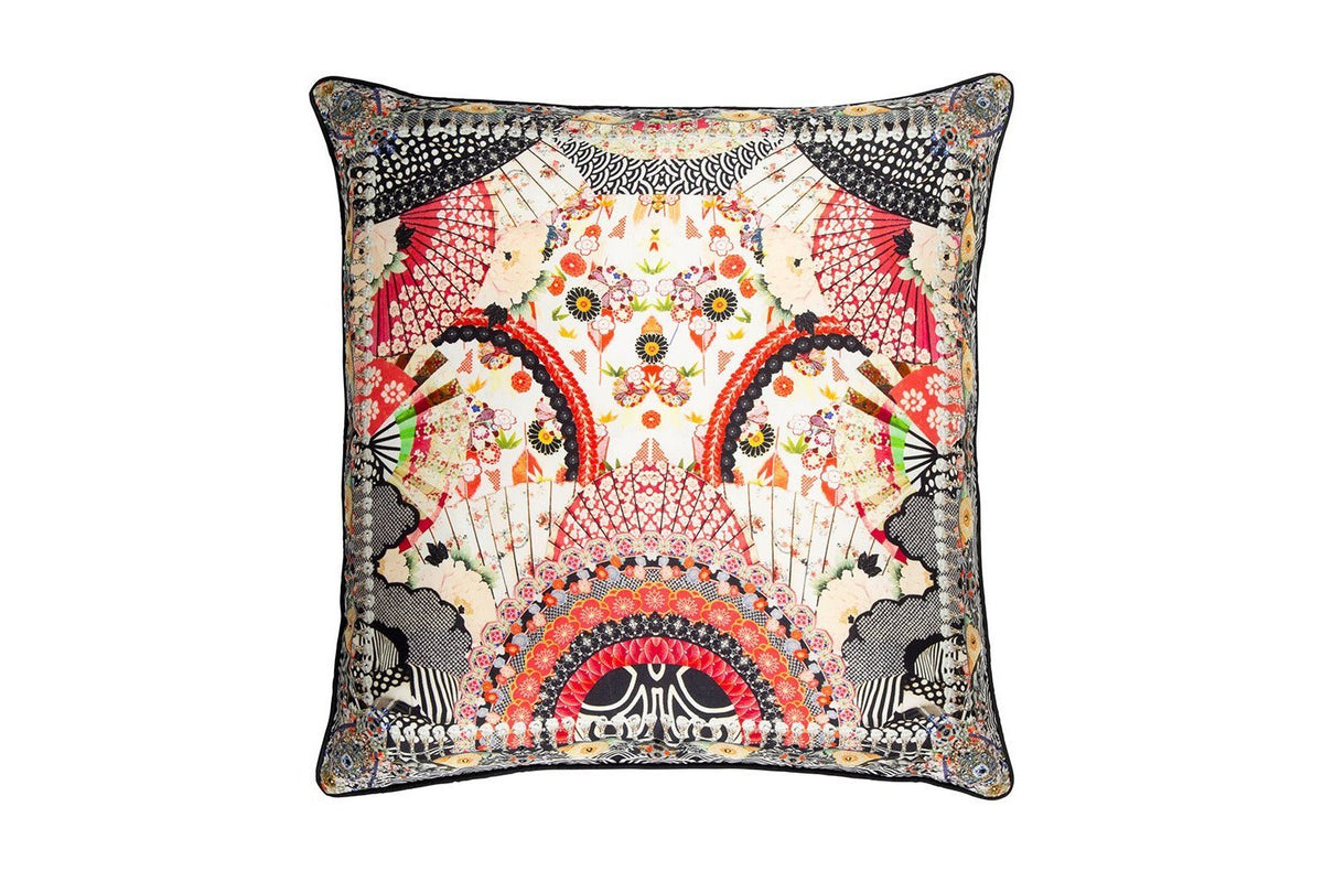 SMALL SQUARE CUSHION VINTAGE VIXEN