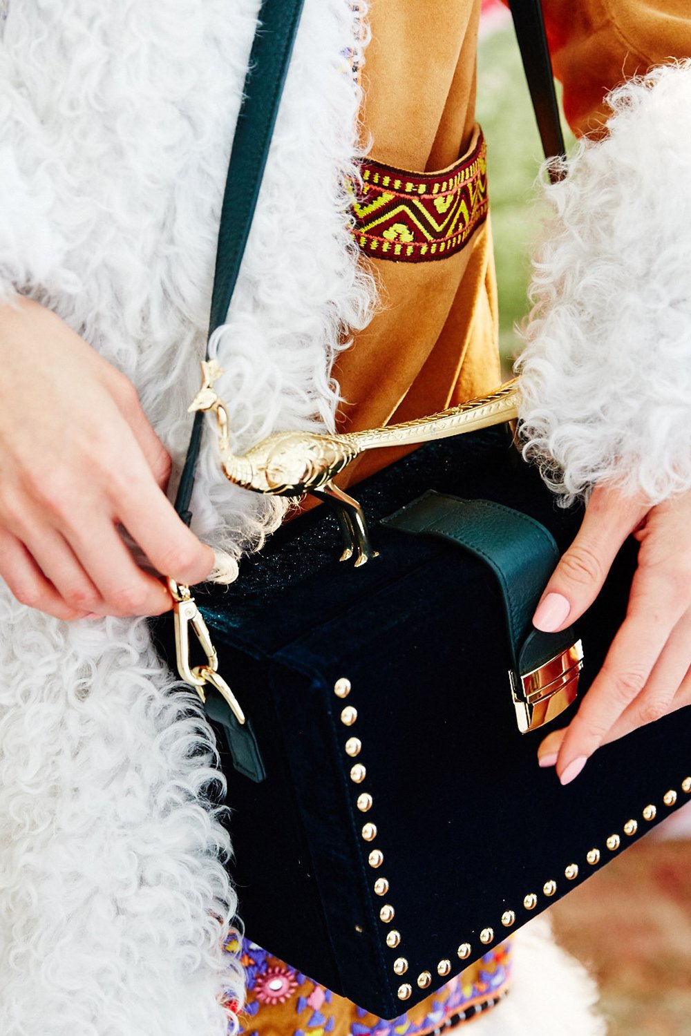 KINDNESS KALEIDOSCOPE PEACOCK BOX BAG