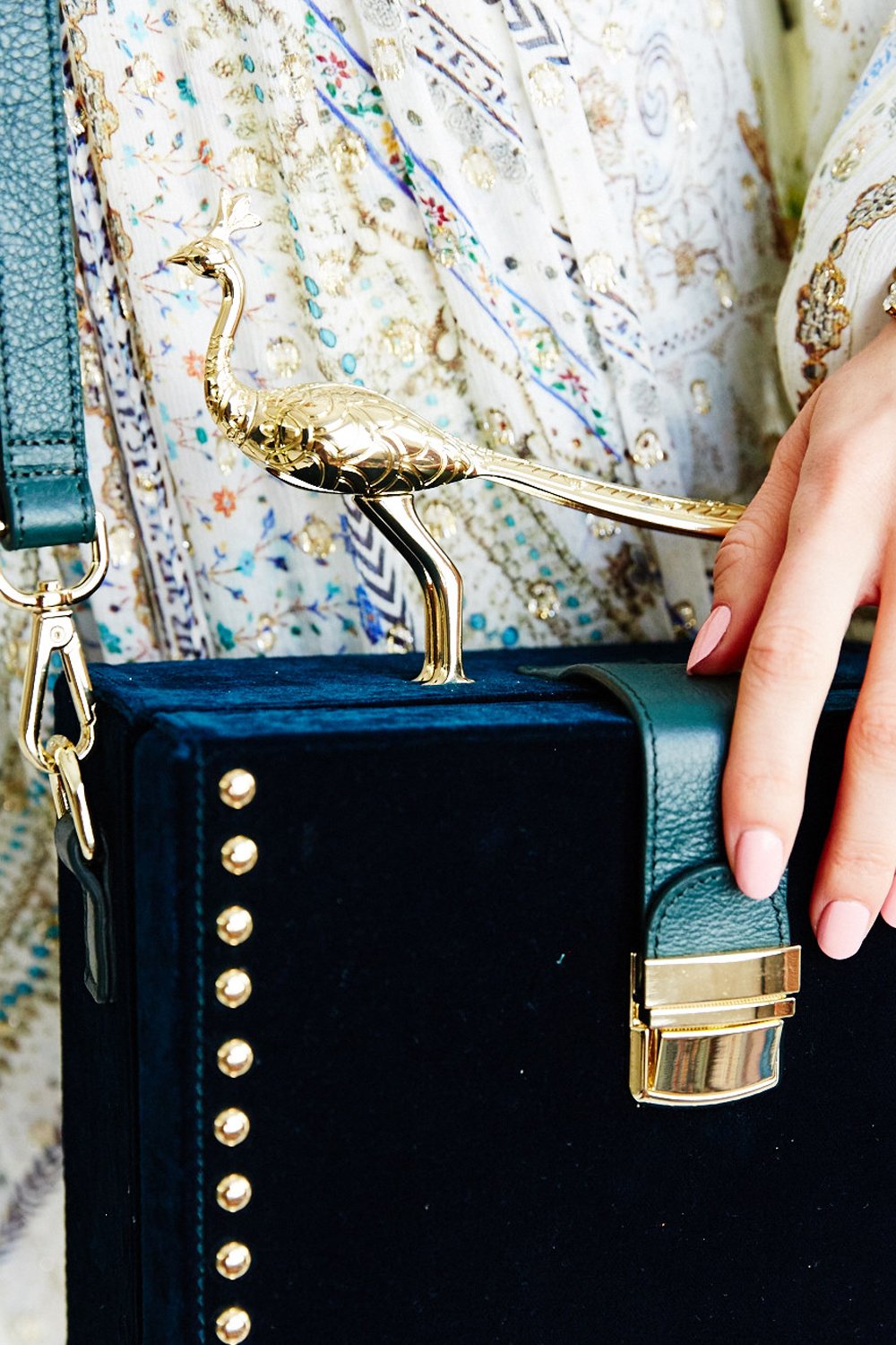 KINDNESS KALEIDOSCOPE PEACOCK BOX BAG