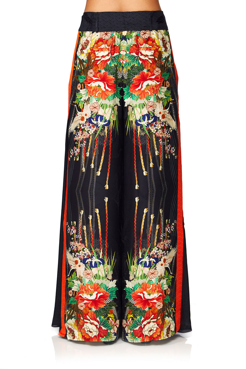 HIGH WAISTED TROUSER WITH GODET THIS CHARMING WOMAN