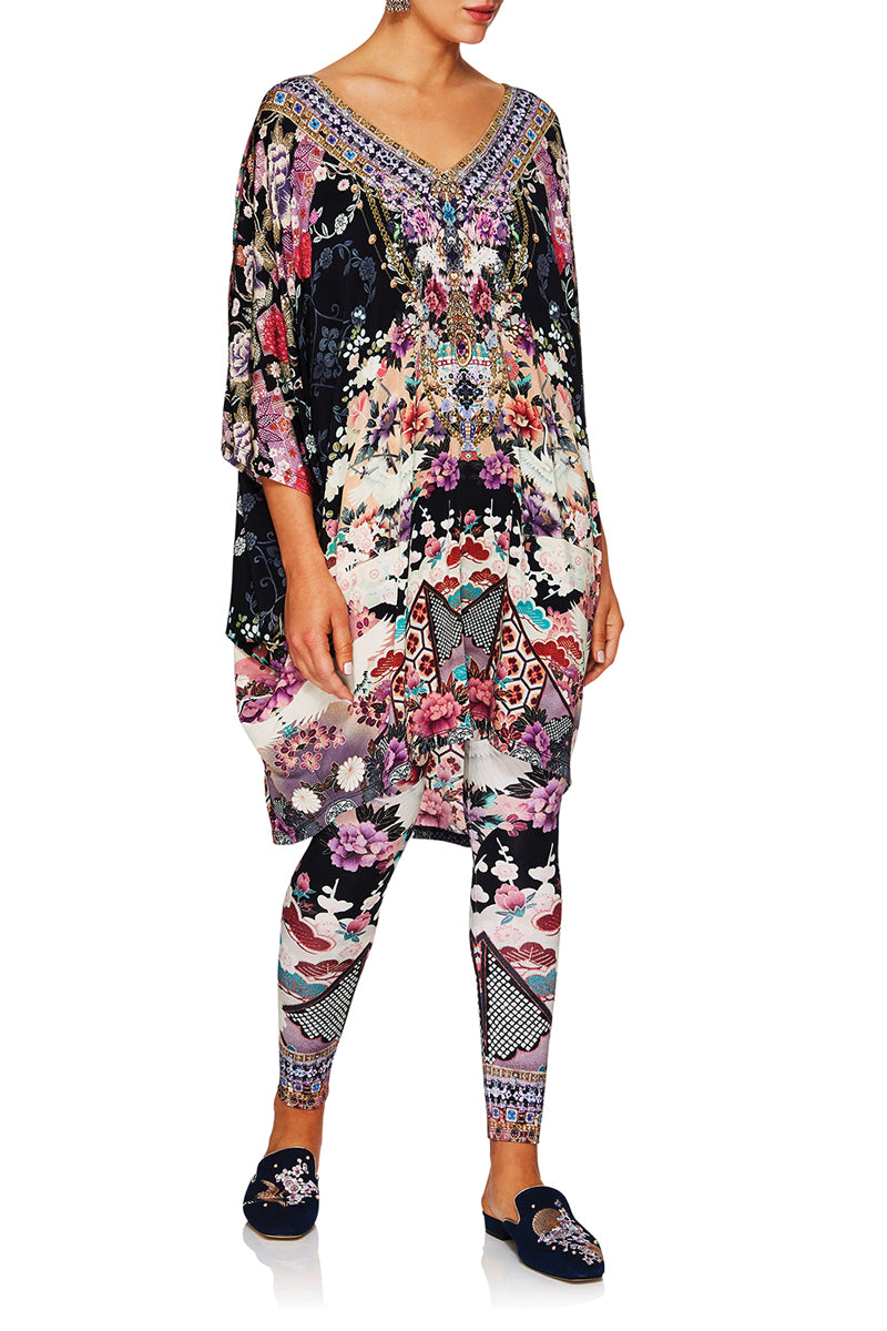 CAMILLA NIGHTS WITH HER LEGGINGS