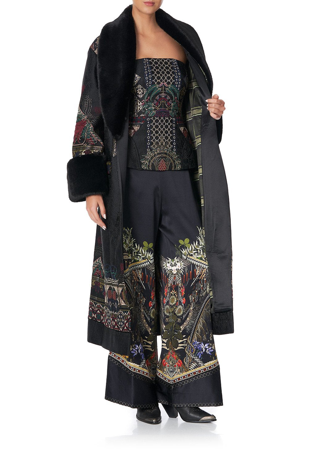 COAT WITH FAUX FUR CUFF AND COLLAR BOTANICAL CHRONICLES