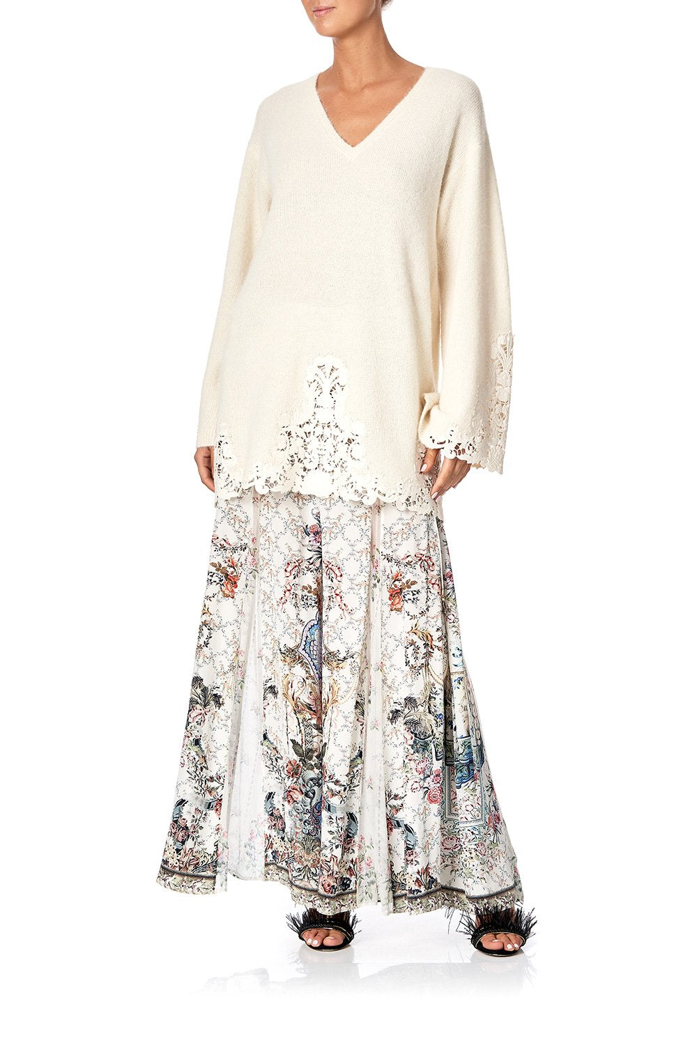 SHORT V NECK DRESS SOUTHERN BELLE