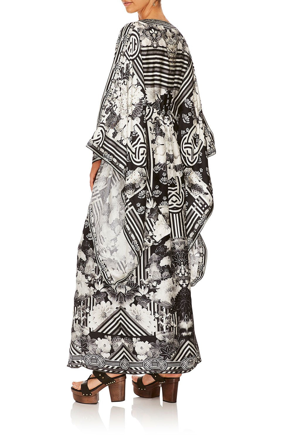 CAMILLA WILD MOONCHILD KIMONO W SPLIT SLEEVE