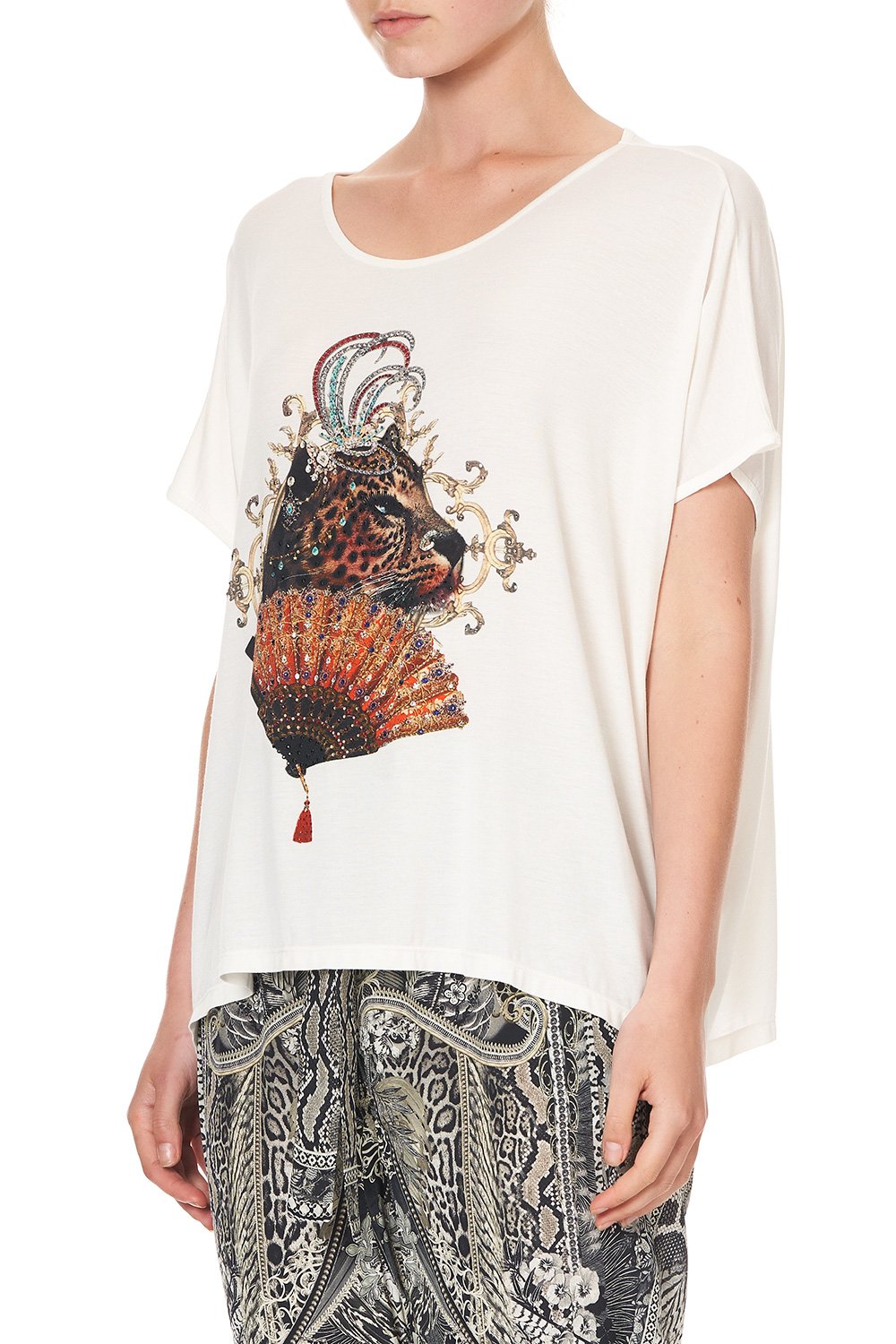 LOOSE FIT BOXY TEE ONE TRIBE