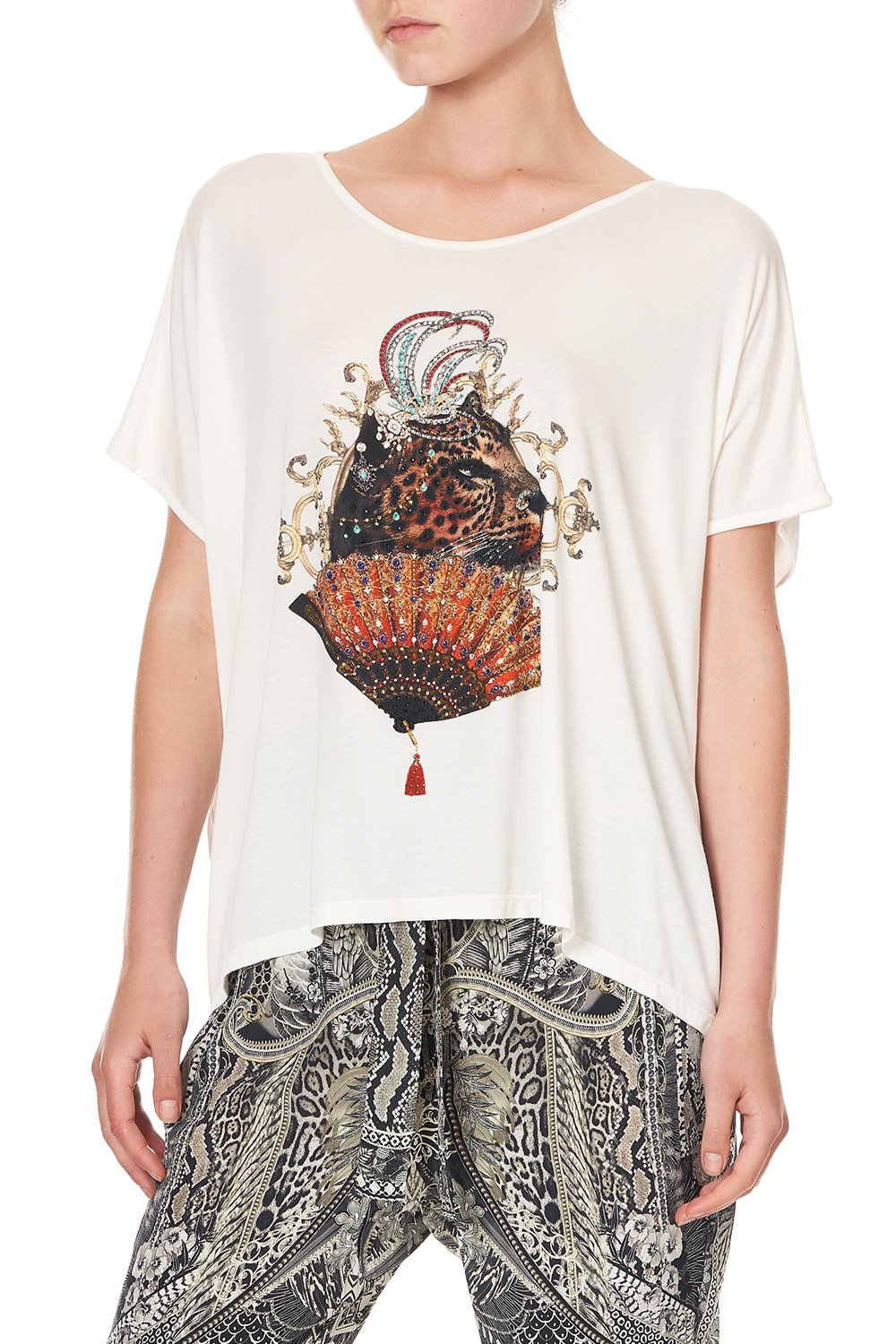 LOOSE FIT BOXY TEE ONE TRIBE