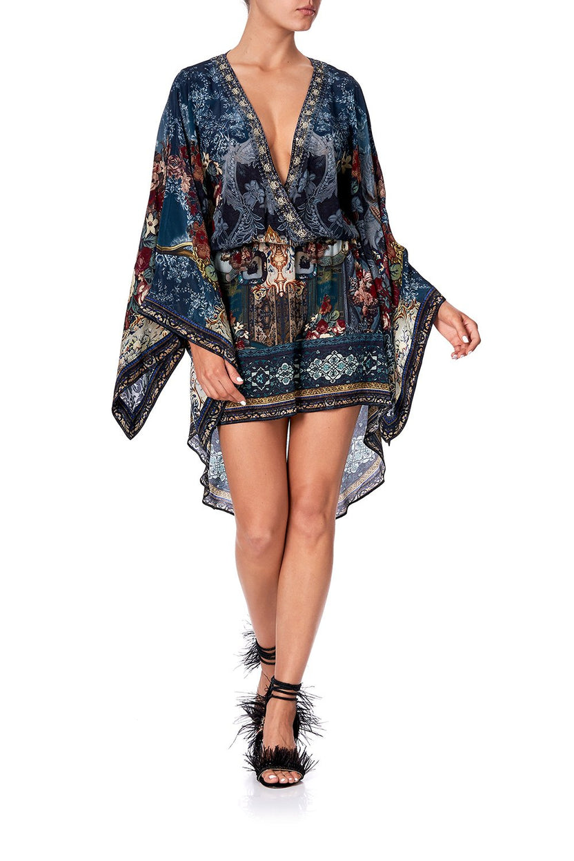 V NECK KIMONO DRESS WITH TIE THE NIGHT WE MET