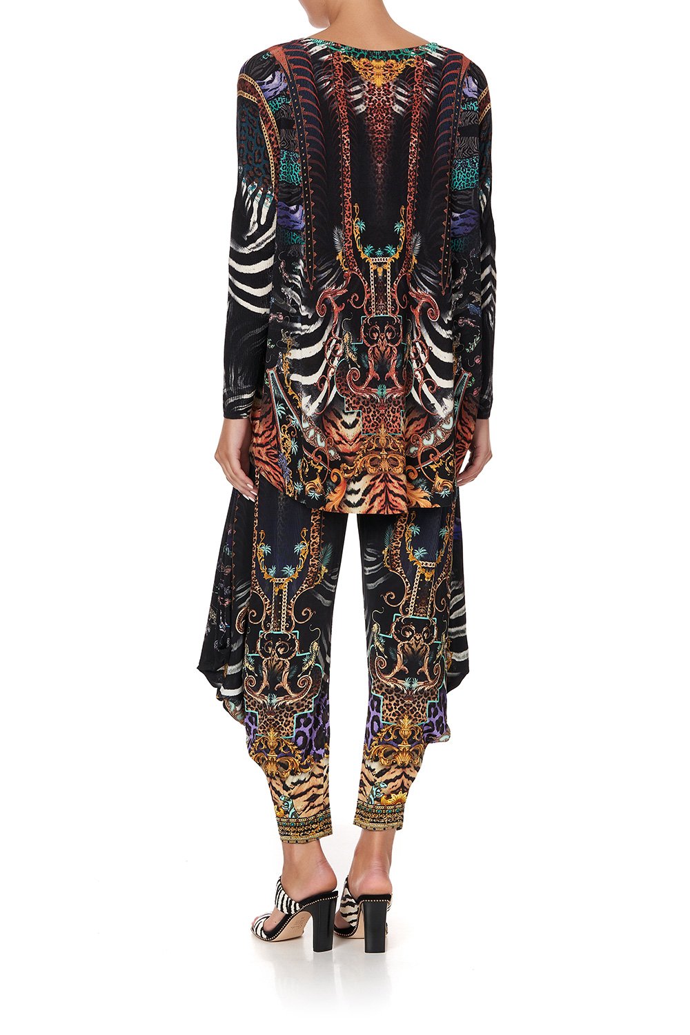 OVERSIZE LONG SHIRT SHES GOT GRACE