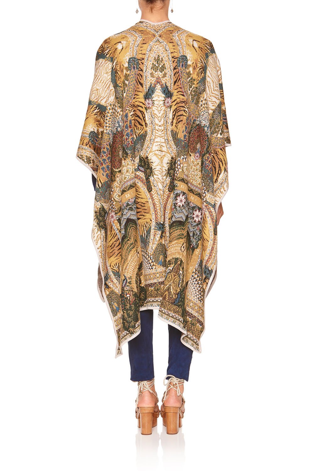 OVERSIZED THROWOVER A WOMAN'S WISDOM