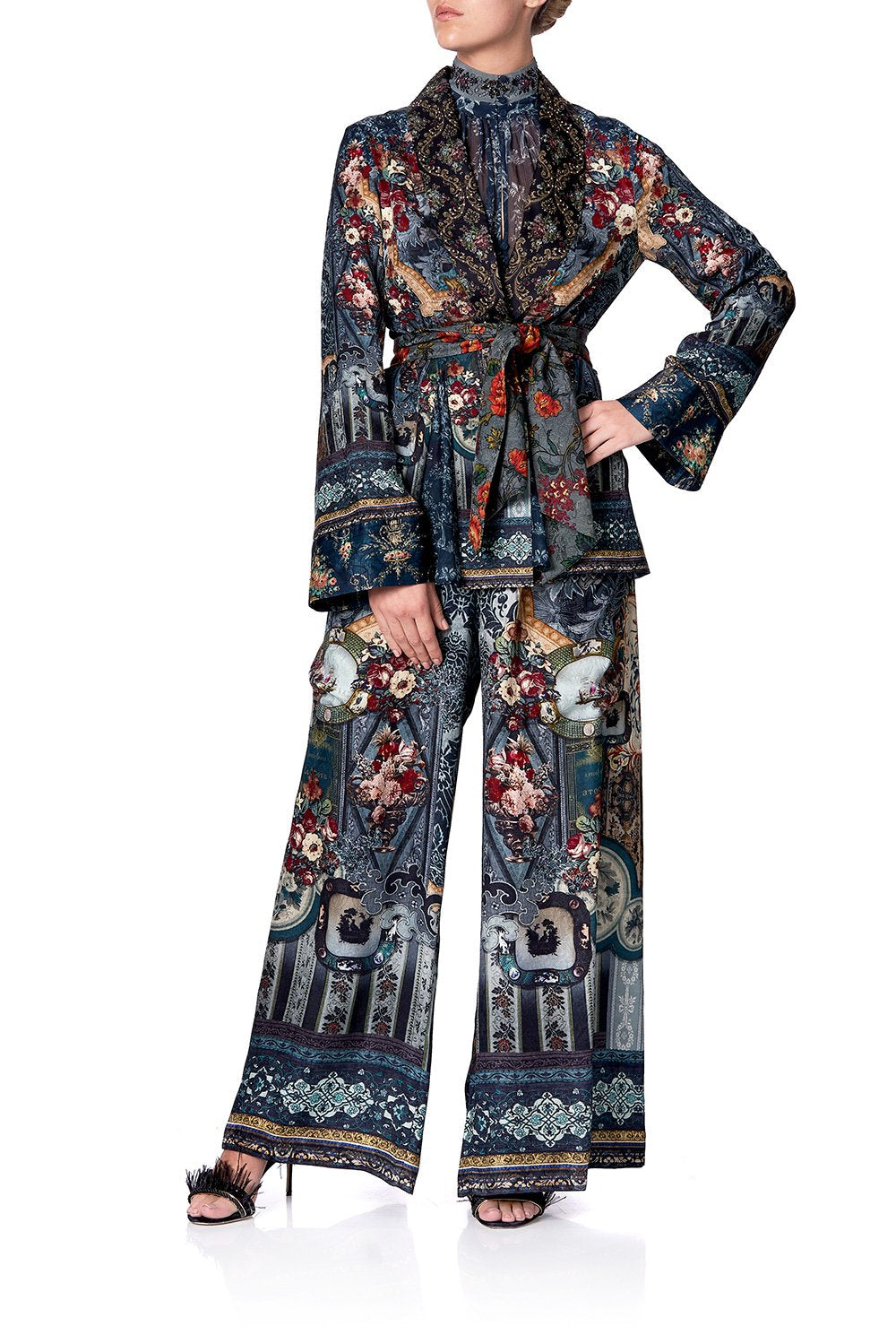 LOOSE JACKET WITH GODETS HOTEL BOHEME