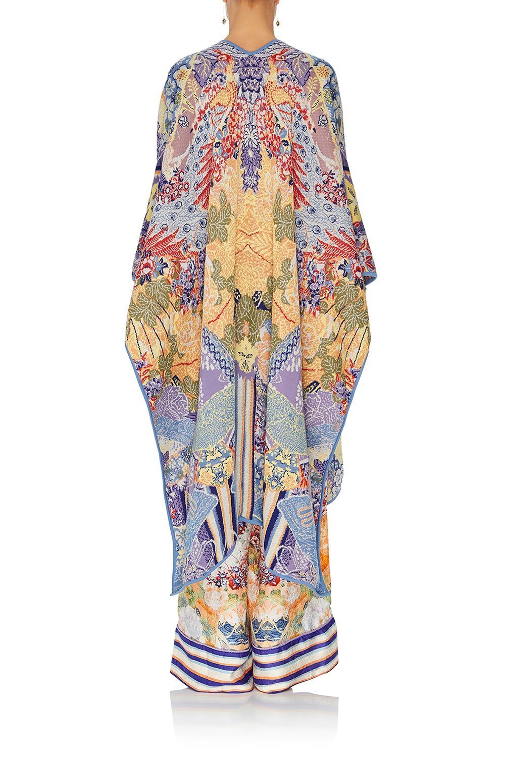 THROW OVER PONCHO GIRL IN THE KIMONO