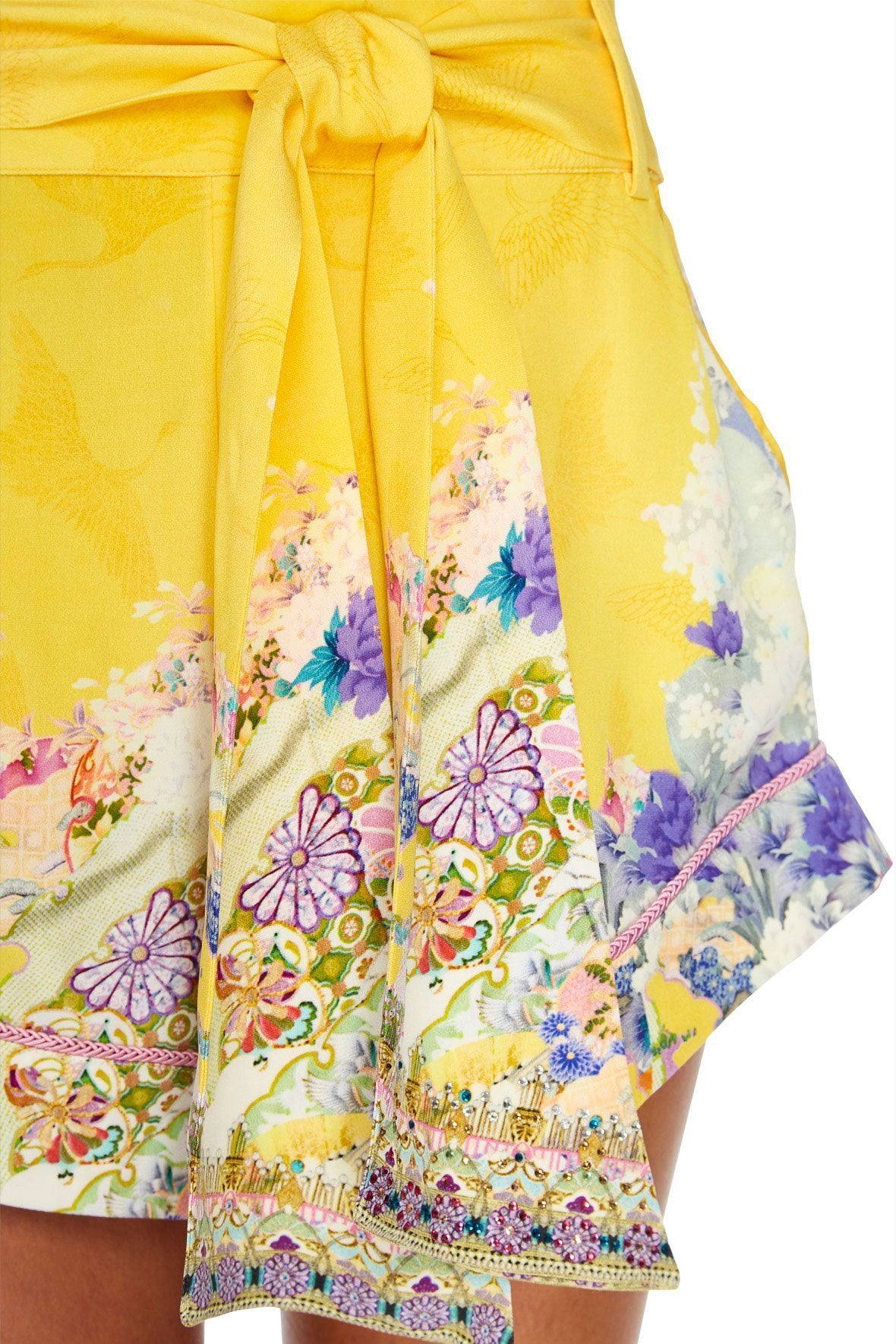 TIE DETAIL HIGH CUT SHORTS MELLOW MUSE