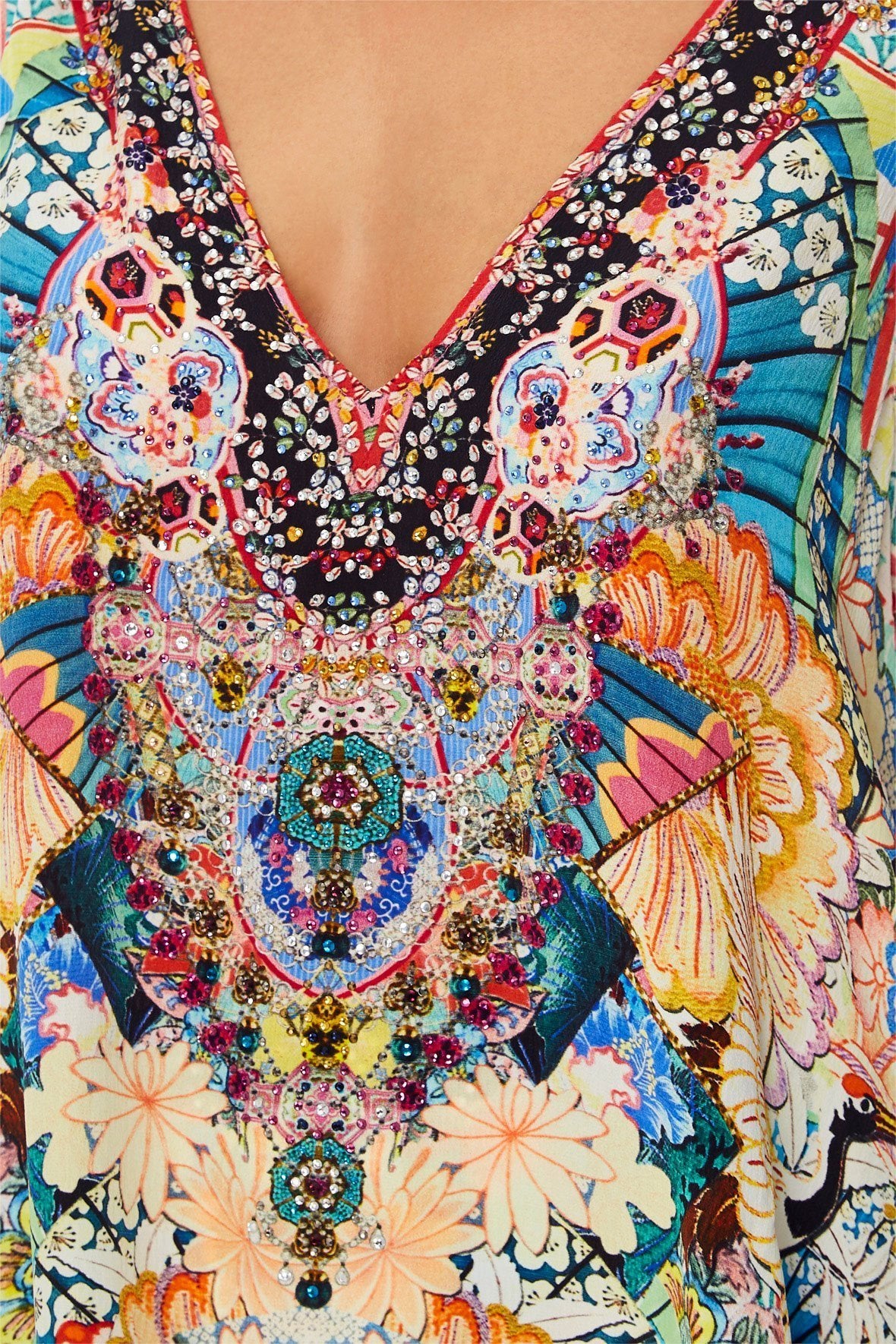 V-NECK TOP WITH SPLIT BACK MISO IN LOVE