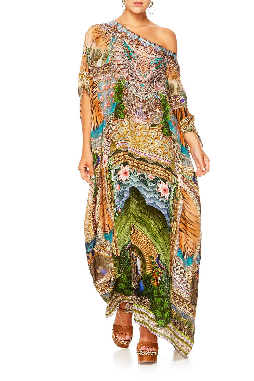 ROUND NECK KAFTAN NOTES FROM THE ROAD