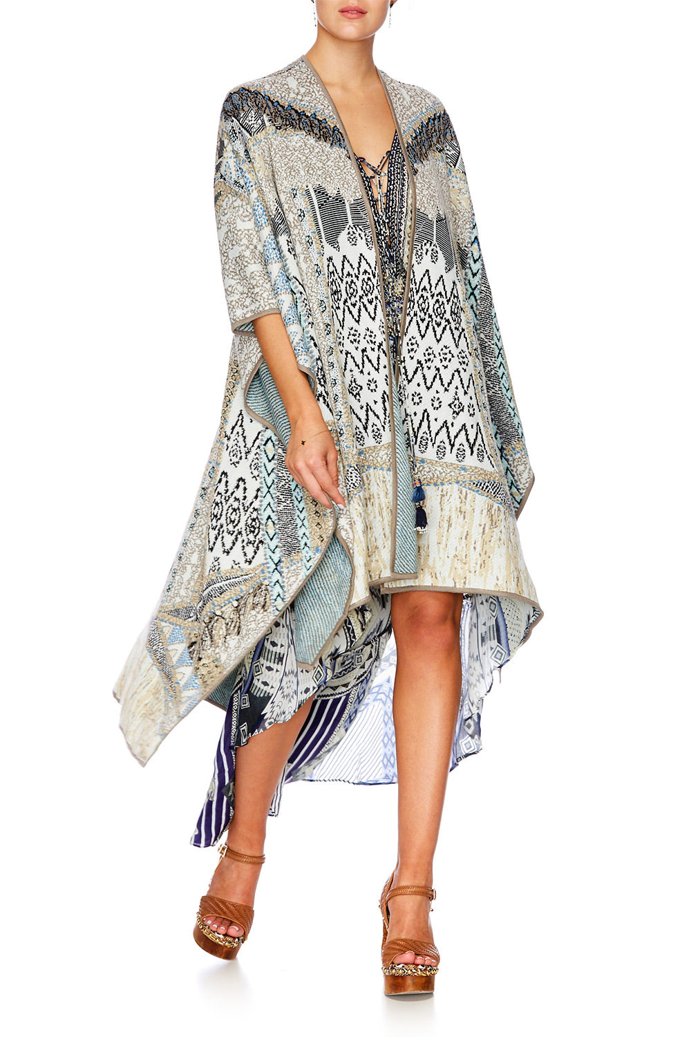 WEAVE ON OVERSIZED THROWOVER PONCHO