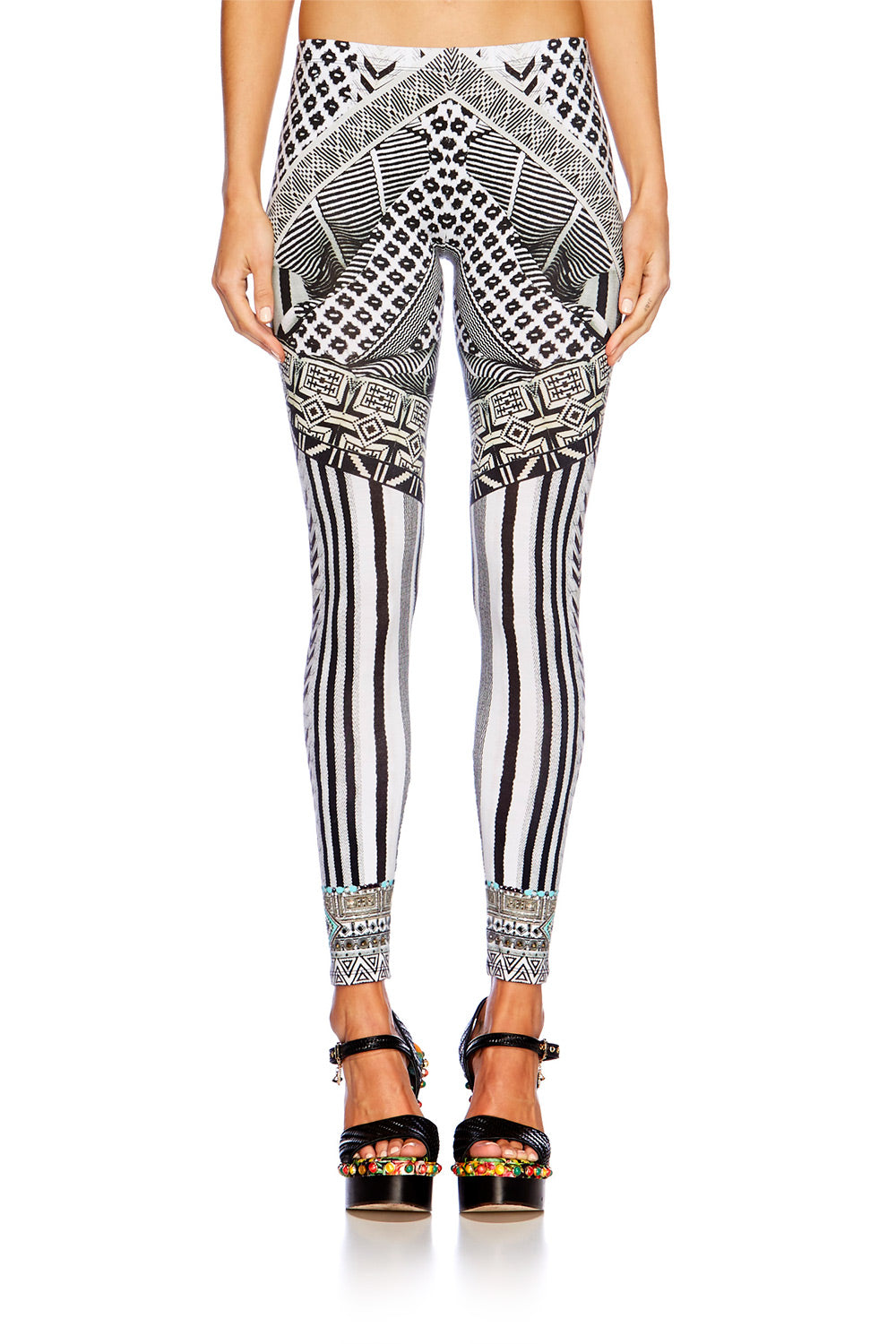 HANGING AROUND LEGGINGS