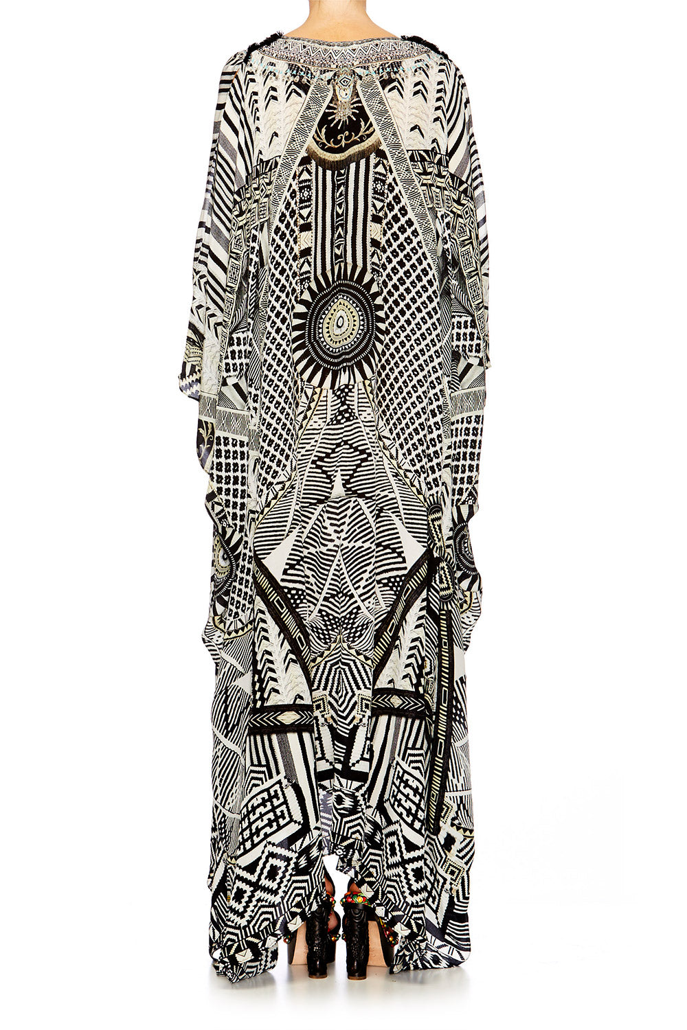 HANGING AROUND SLIT FRONT & SLEEVE KAFTAN