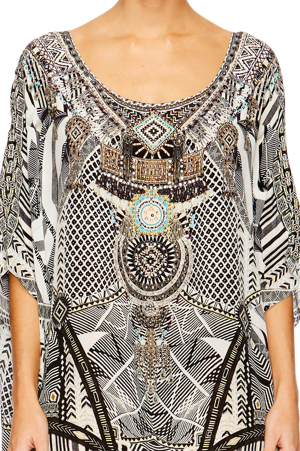 HANGING AROUND SHORT ROUND NECK KAFTAN