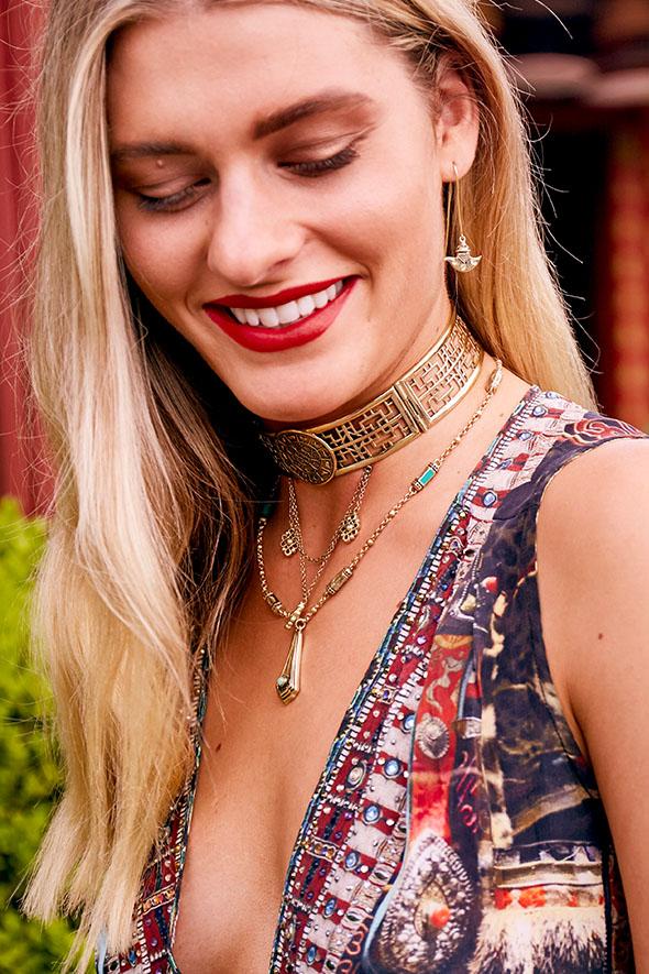 RING OF ROSES NANO HOOK BAR EARRINGS